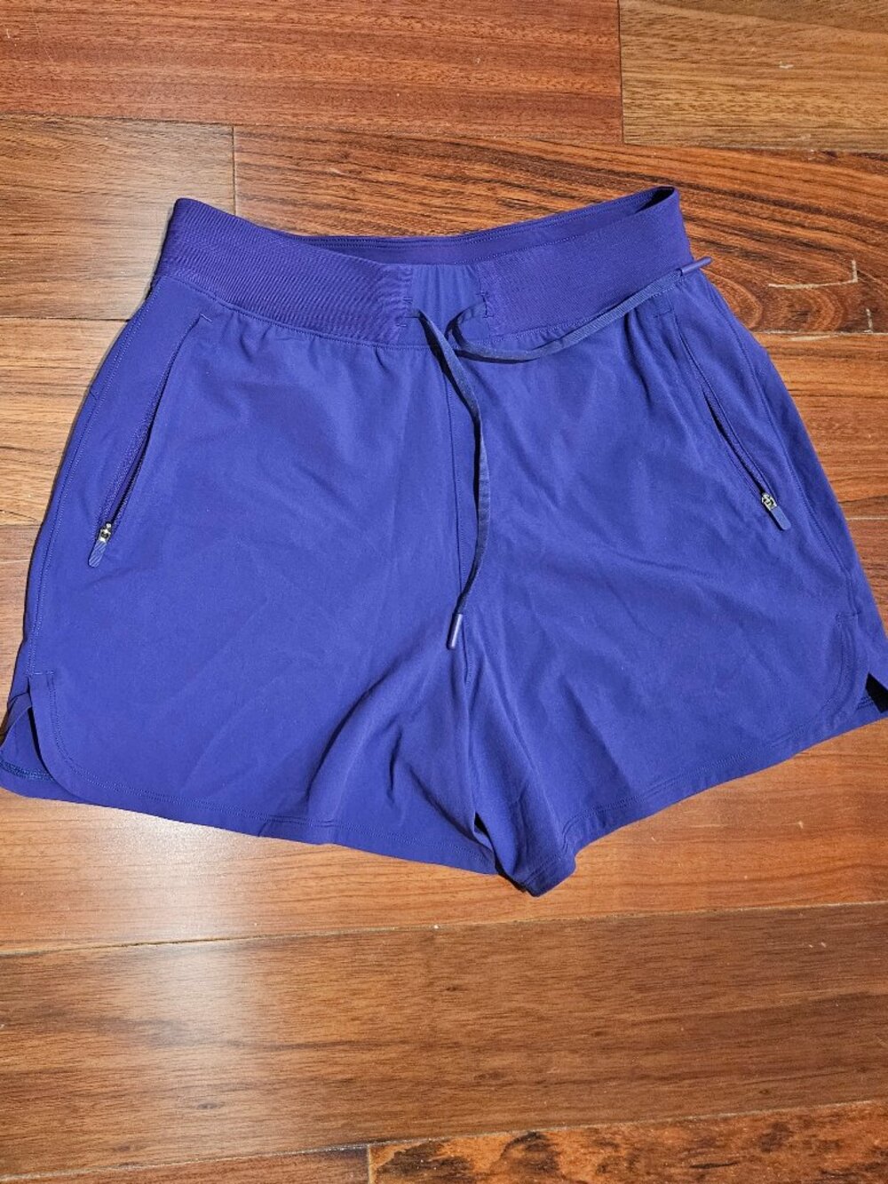 Lululemon Shorts Purple Size 6 NWOT
